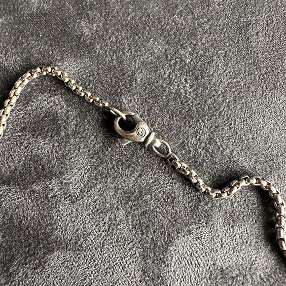 David Yurman Waves Dog Tag w/ White Agate & DY Small Box Chain Necklace 22" - Picture 11 of 13